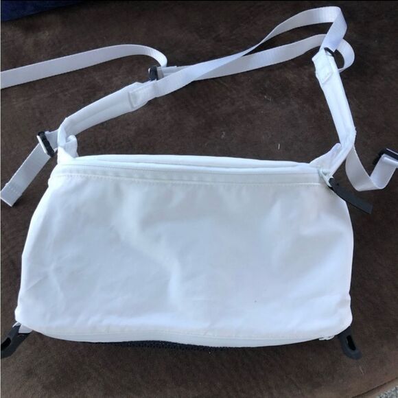 Lululemon All Hours belt bag - Picture 1 of 7